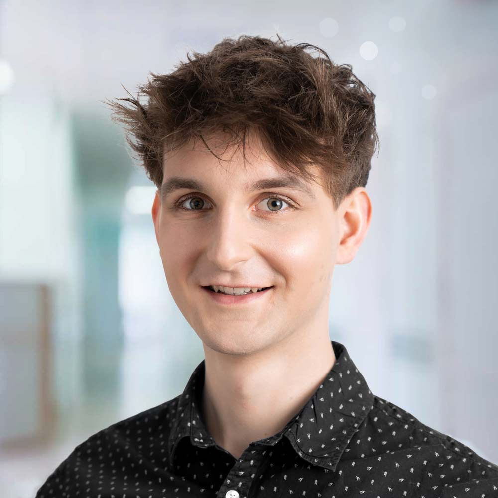 Tom
